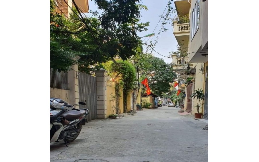 CHÚ Ý NHÀ MẶT NGÕ LĨNH NAM, Q. HOÀNG MAI, Ô tô tránh, KD. Gần Mặt phố DT 36m 5T. Chỉ 5 Tỷ 870 triệu